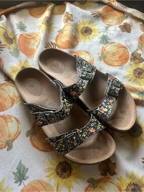Birkenstocks size 38